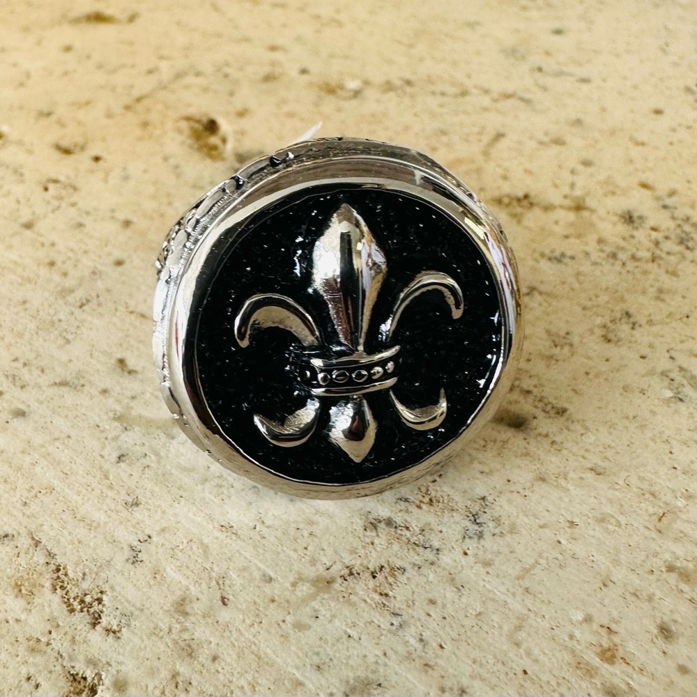 Silver and Black Fleur-de-Lis Men's Accessory